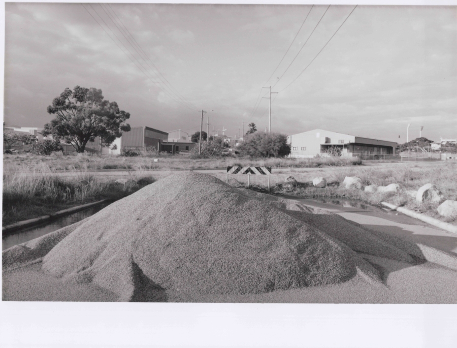 Sonya Sears: Dead End, Hood Street, 1997