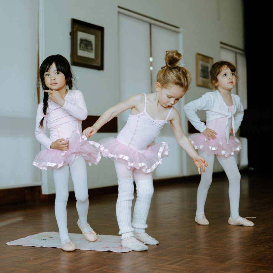 Emma Pegrum: Annabel, Piper & Olivia, 2022